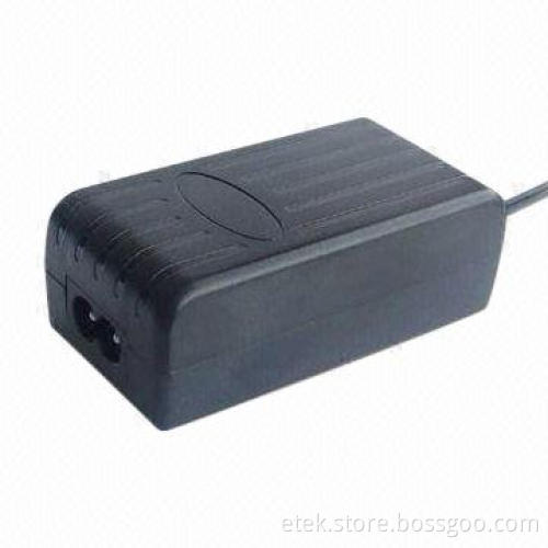 Switching Power Adapter with 50 to 150mV Maximum Output Ripple and Noise